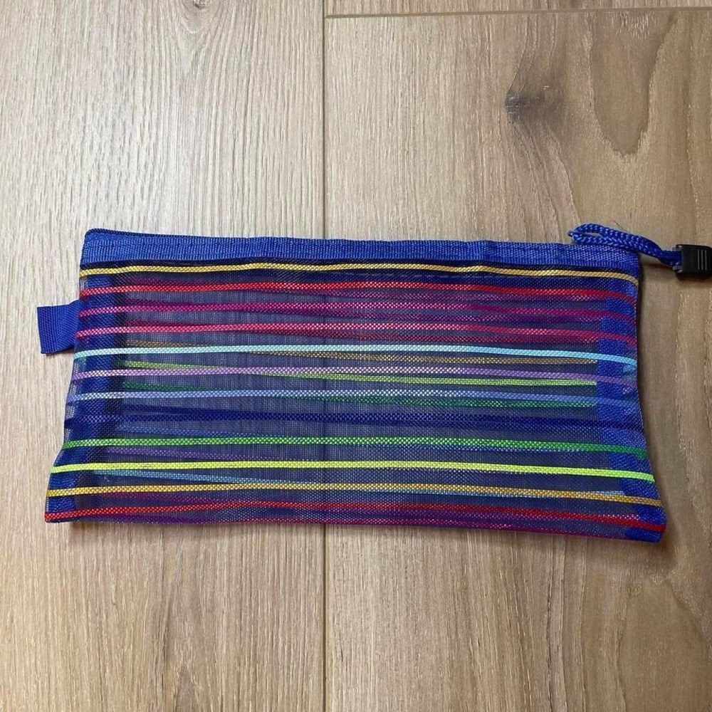 Rainbow mesh‎ makeup bag - Picture 2 of 4